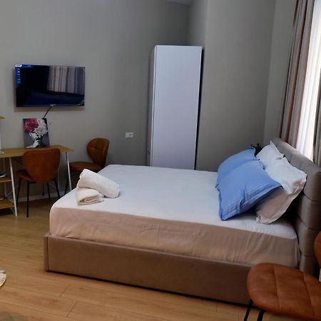 City Center Rooms And Apartments Durrës Exterior foto